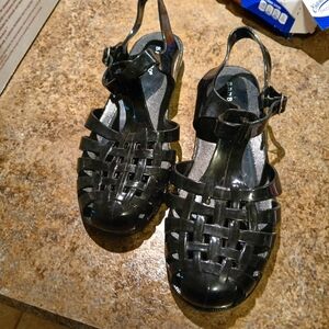 BLACK SANDALS SIZE 41/10 us By Bamboo